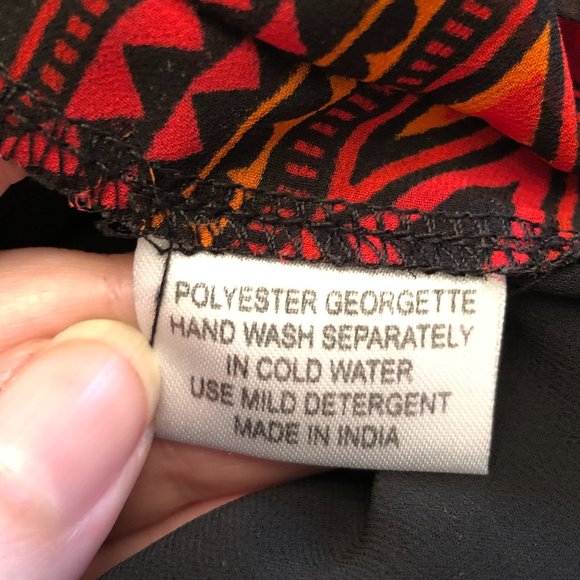 Short Sleeve Sheer Blouse in Black/Red Print Size XS - Picture 8 of 9